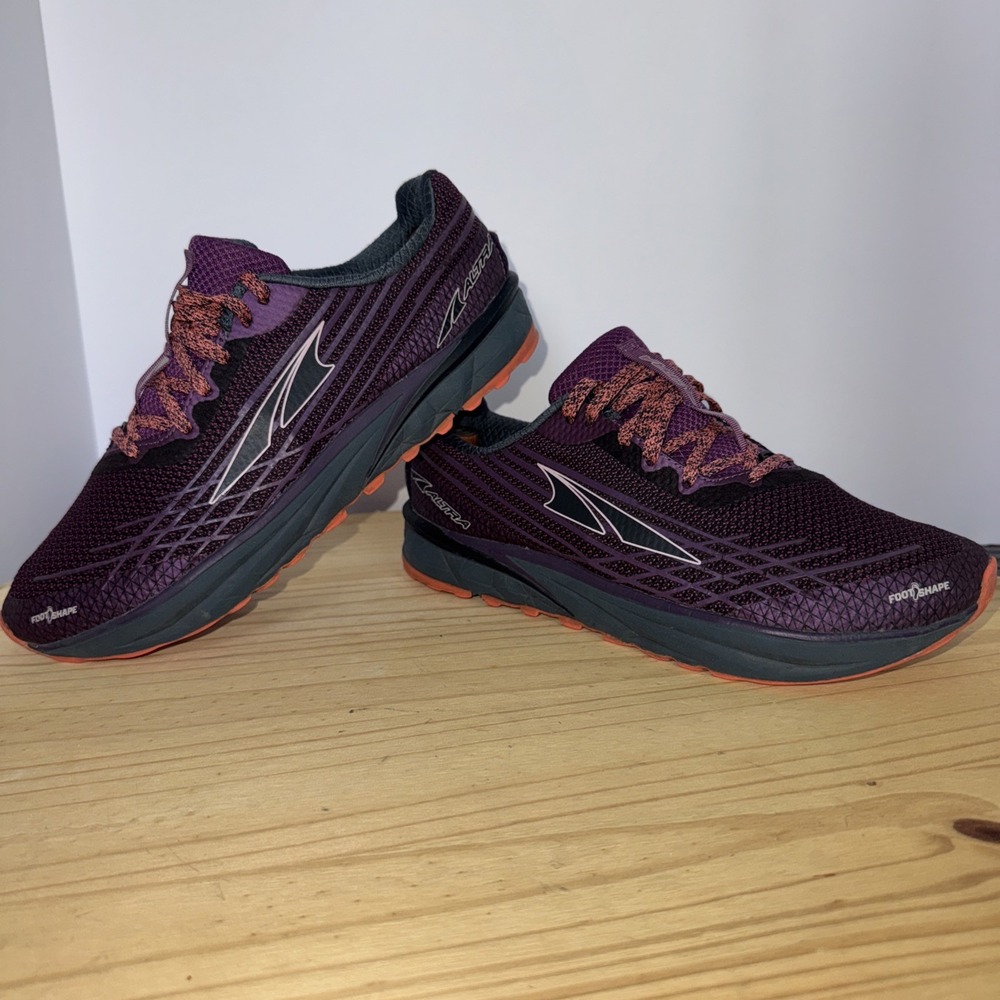 Altra TIMP 2 Athletic‎ Lace Up Running Shoes Women's Size 8  Purple AL0A4QTP003